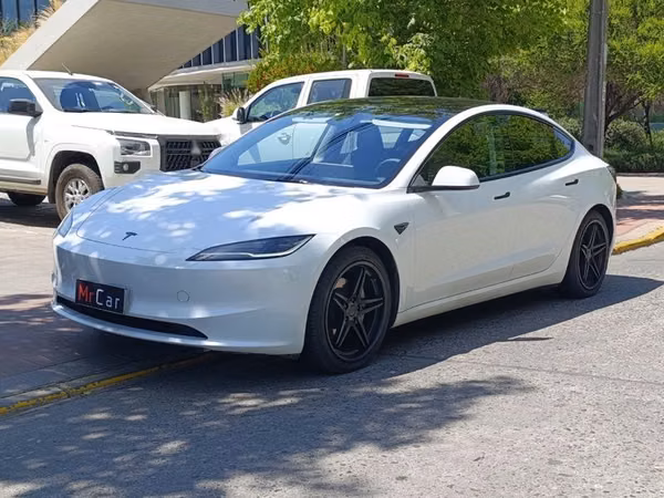 TESLA MODEL 3 LONG RANGE AWD - 2025 | 2567