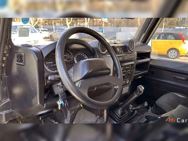 LAND ROVER DEFENDER 90 PUMA - 2008 | 2724