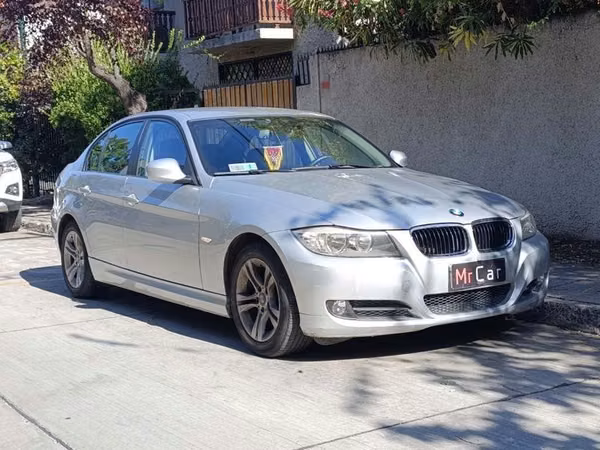 BMW 316 IA - 2011 | 2537