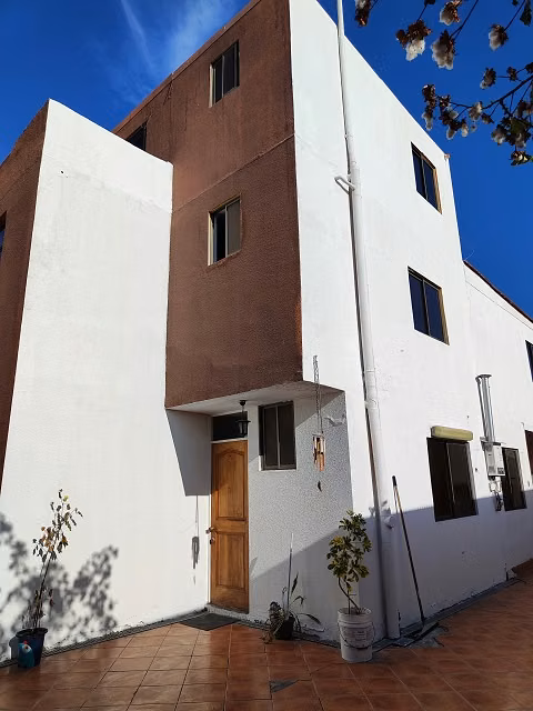 AMPLIA CASA EN REY DEL MAR