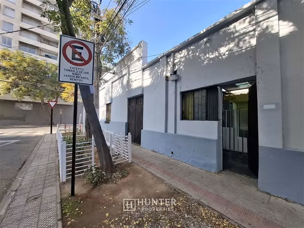 Casa en venta de 3 dorm. en Santiago