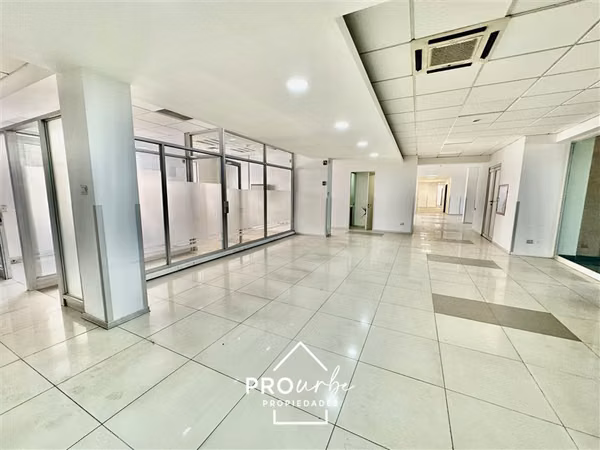 Oficina en arriendo en Santiago para centro medico