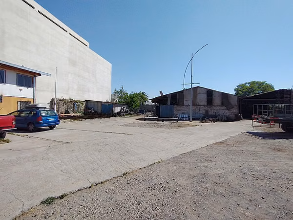REBAJADO!! TERRENO URBANO 3.560 M2 EN QUINTA NORMAL