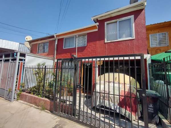 OPORTUNIDAD!!! CONFORTABLE CASA  A UN PRECIO INIGUALABLE
