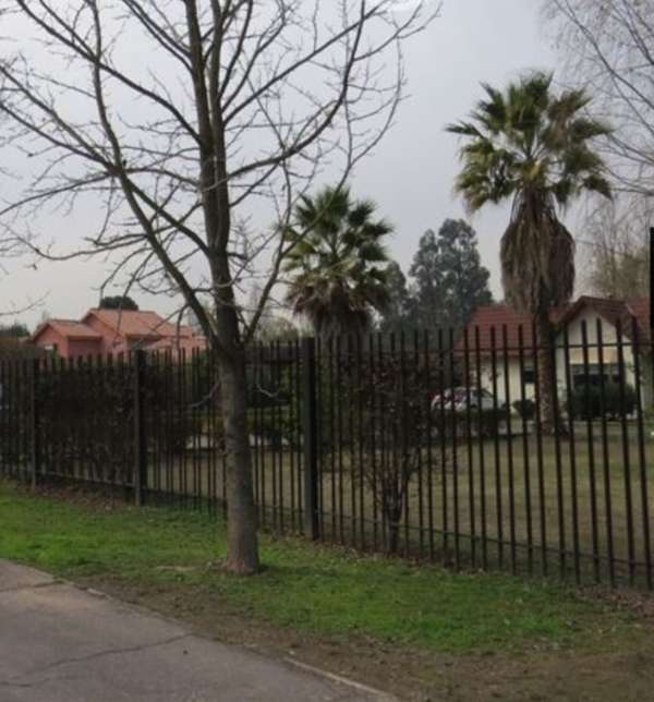 Vendo parcela con 3 casas Condominio El Descanso Padre H