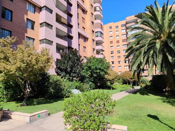 EN MARCHANT PEREIRA DEPTO DE 3 DORMITORIOS 2 BAÑOS SE VENDE