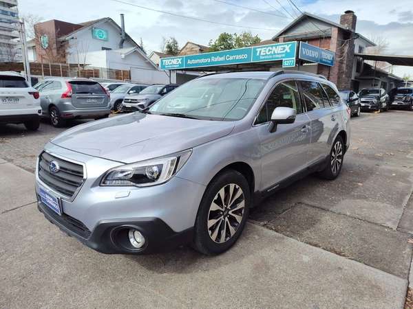 SUBARU OUTBACK 2018