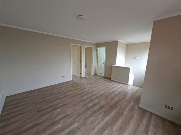 Casa en venta de 3 dorm. en La Florida