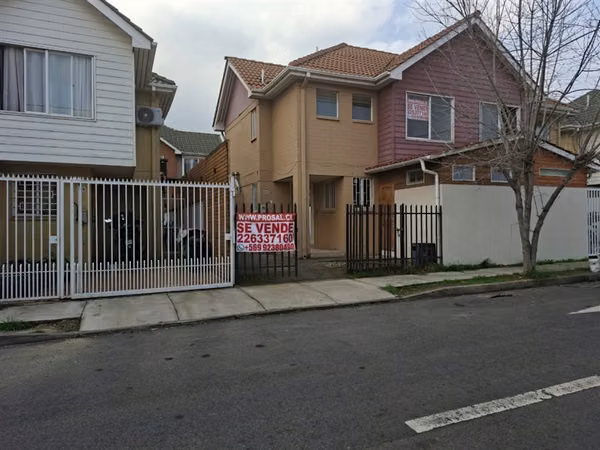 Casa en venta de 3 dorm. en Puente Alto