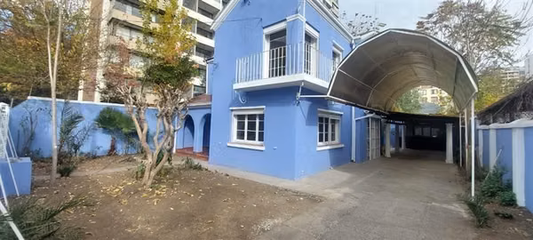 Casa en venta de 5 dorm. en Ñuñoa