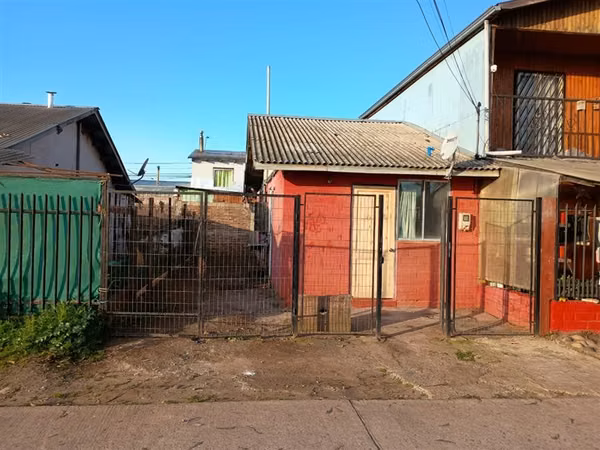 Casa en venta de 2 dorm. en San Clemente