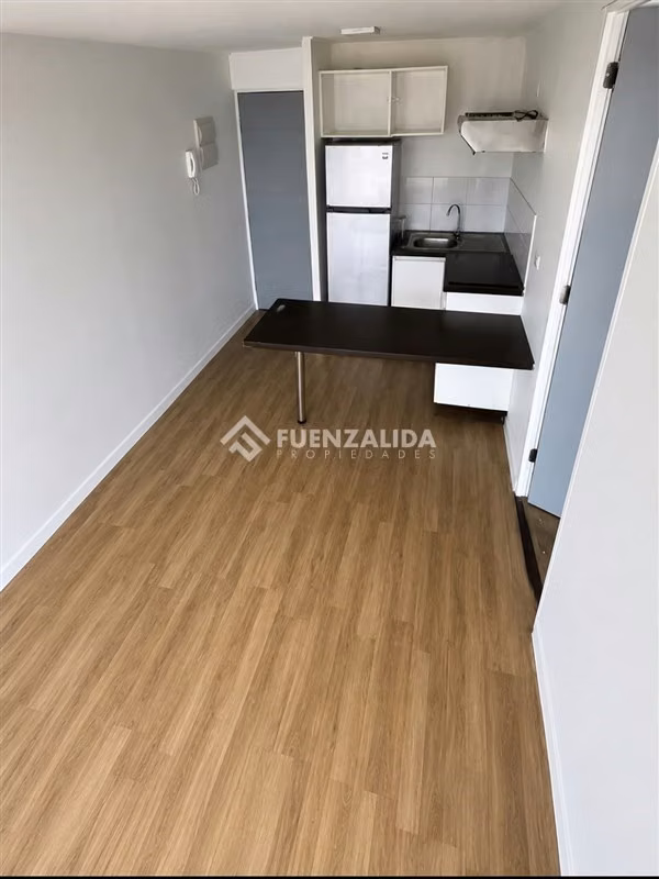 Departamento en venta de 1 dorm. en Estación Central