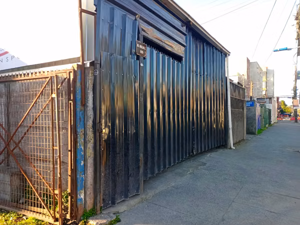 local comercial/oficinas/portones reforzados, calle  Bulnes Concepcion