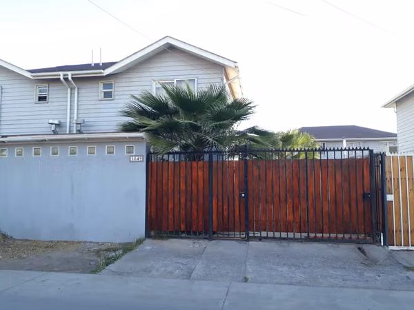 Se Vende Amplia Casa en Sector Aires de Nos, San Bernardo