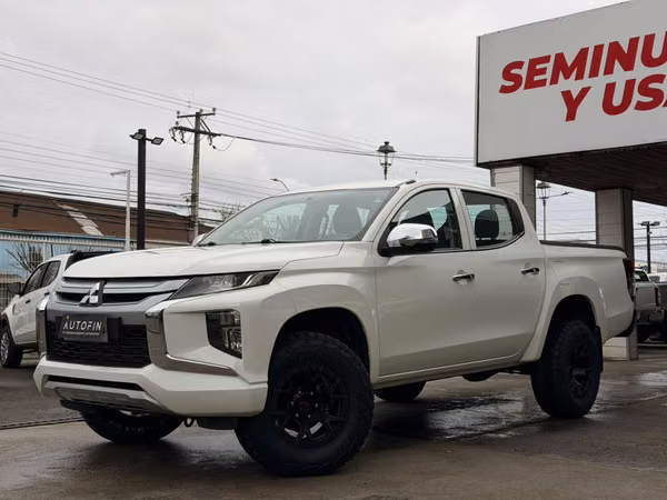 MITSUBISHI KATANA CR AÑO 2023  4x2 1 DUEÑO