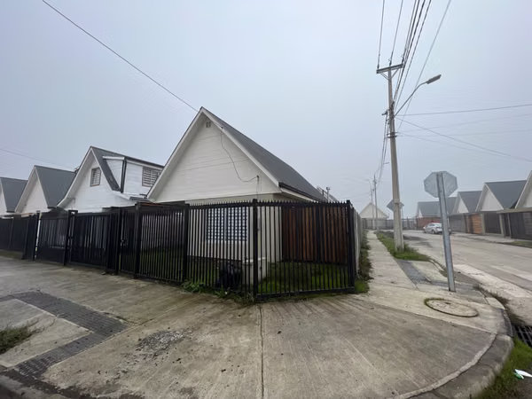 Arriendo casa Chillan, camino a las mariposas, 2 dormitorios , 1 baño.
