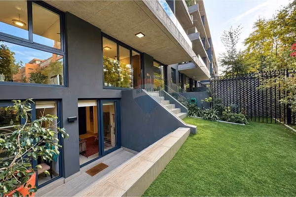 Moderno dúplex vitacura | 3 dorm + patio