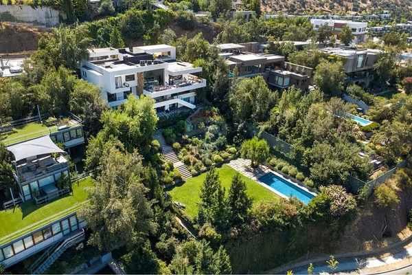 Exclusiva casa mediterránea vista a la cordillera.