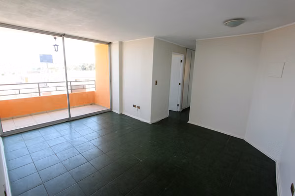 Se arrienda depto. 3 dorm. sector norte.