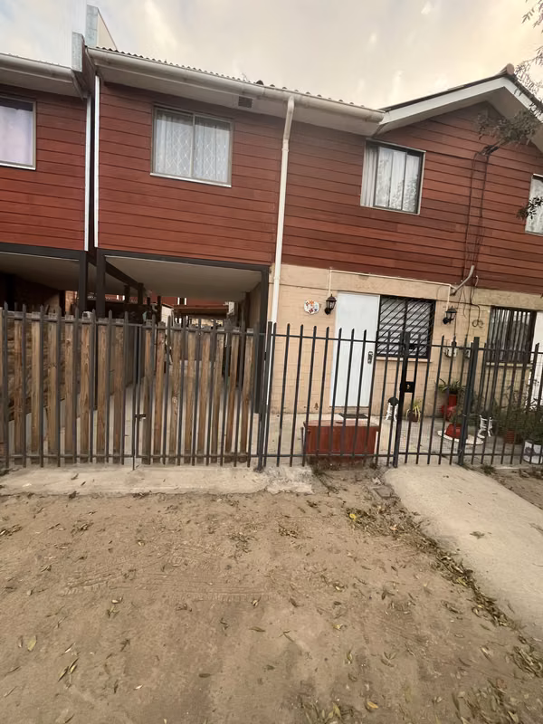Venta de casa Portal Araucarias, Quillota