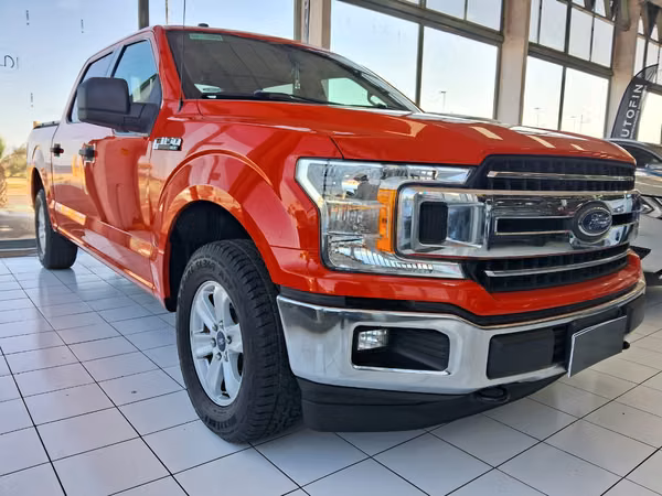 FORD F150 XLT CC 4X2 3.3L 2019