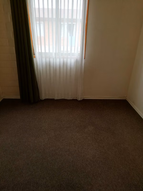 Arriendo casa dos dormitorios, estacionamiento, Peñablanca