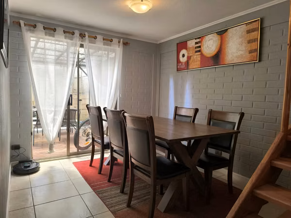 Vendo Casa 3 dorm. 2 baños en Av. Marga Marga, Quilpué