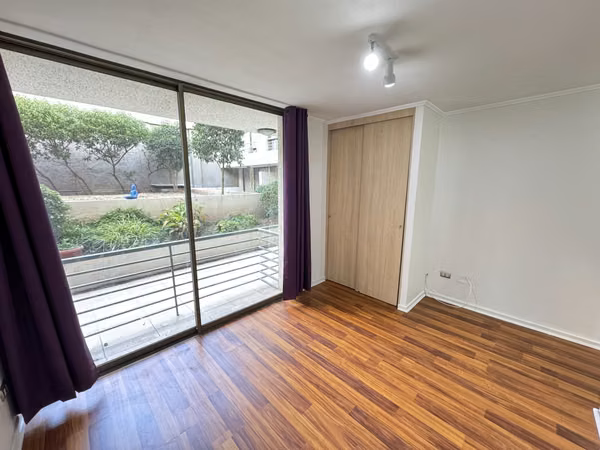 Home Studio Primer Piso - Metro Quinta Normal