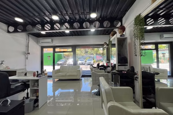 Venta local comercial huechuraba