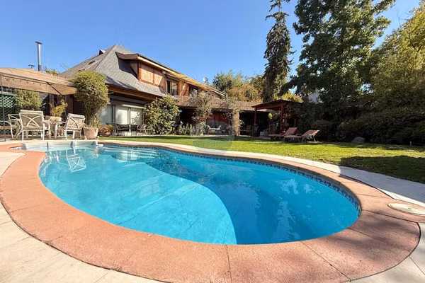 Casa en venta- carlos silva vildosola- la reina