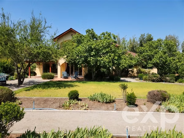 Casa en Arriendo Hacienda Chicureo Golf Club, muy familiar!