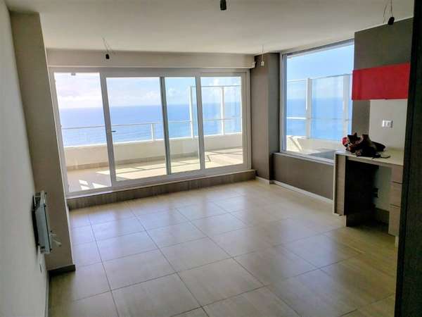 Departamento en venta de 3 dorm. en Concón