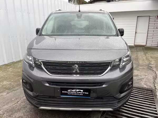 PEUGEOT RIFTER 1.5 HDI  8AT ALLURE AÑO 2023