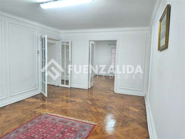 Recomendada Oficina en arriendo en Santiago