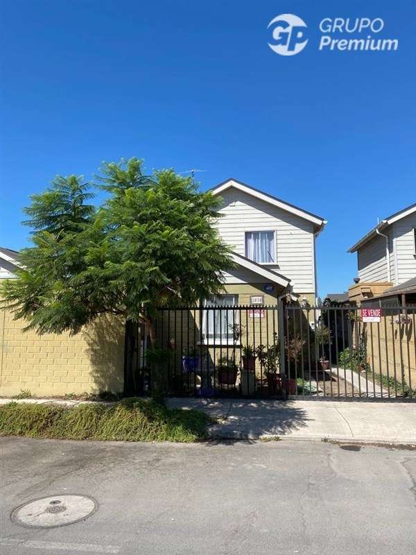 Casa en venta de 3 dorm. en Buín