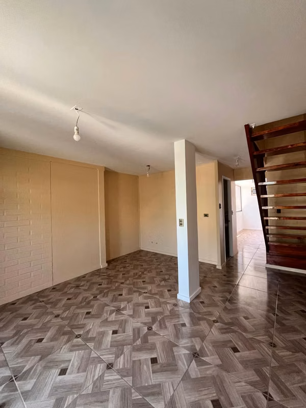 Venta Casa Calle Isabel Riquelme 5ta etapa Larapinta Lampa