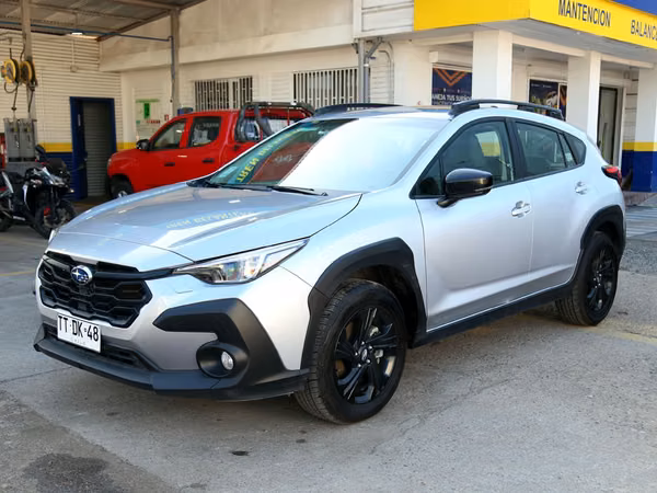 SUBARU CROSSTREK 2025