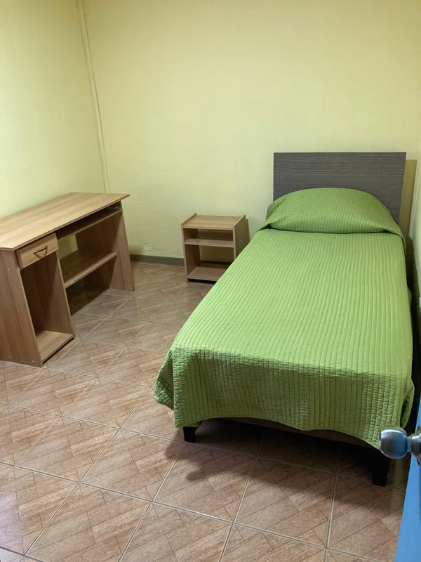Pieza Amoblada Estudiantes - Gastos Incluidos/ cerca UdeC y UBB (Campus Fernando May)en Chillán,