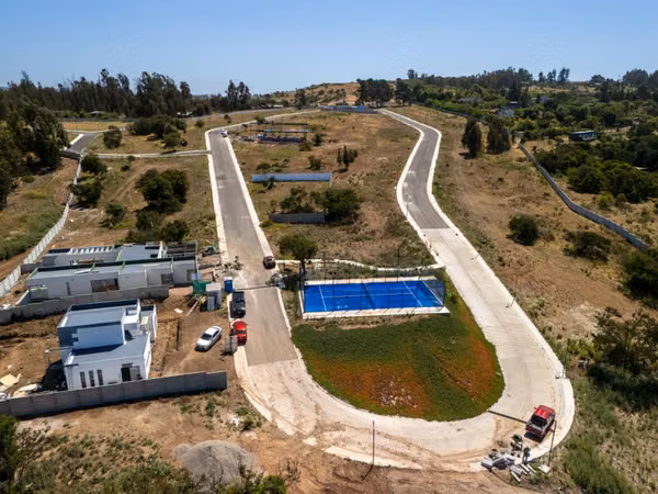 SE VENDE TERRENO EN CONDOMINIO CONCÓN
