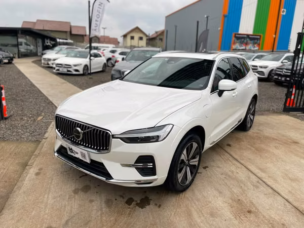 VOLVO XC60 T8 RECHARGE 4X4  2024