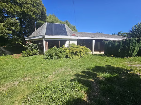 EN ARRIENDO CASA SALIDA SUR 2000 MTS DE TERRENO