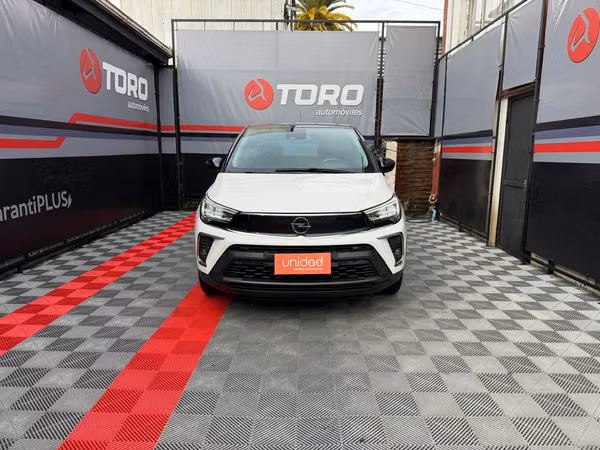 Opel Crossland turbo (pie desde $3.100.000)
