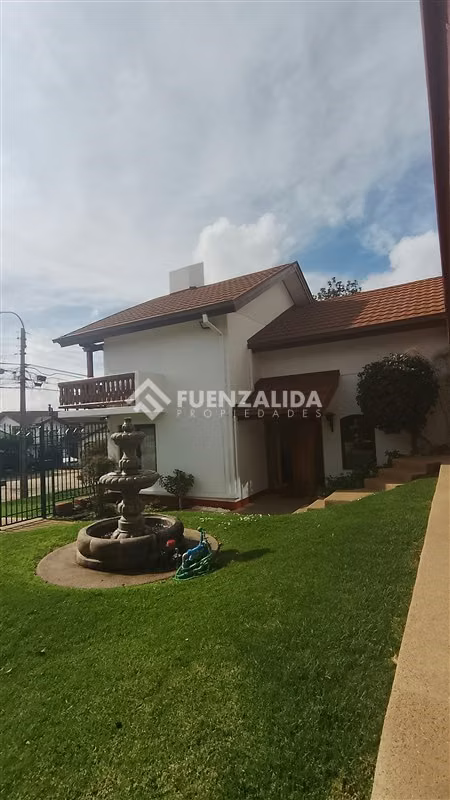 Casa en arriendo de 3 dorm. en Viña del Mar