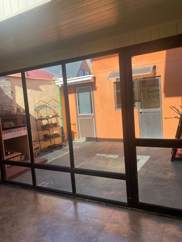 VENDO ESTUPENDA Y AMPLIA CASA DE 4 DORM.  EN TALCA