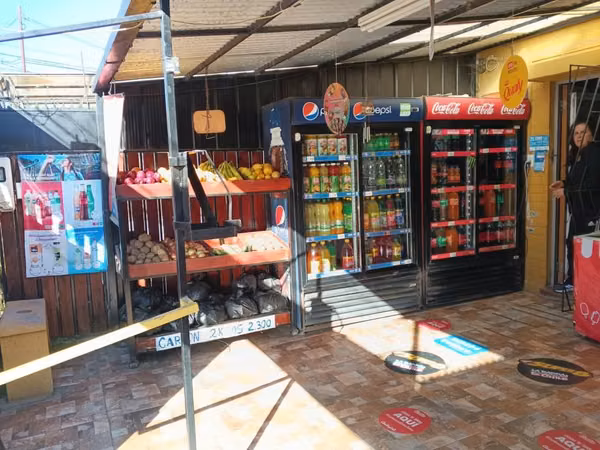 Se vende casa destino comercial Villa Alemana lado