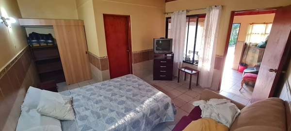 arriendo departamento interior a pasos del Metro B