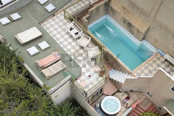 Hotel boutique y spa con vista a la bahía