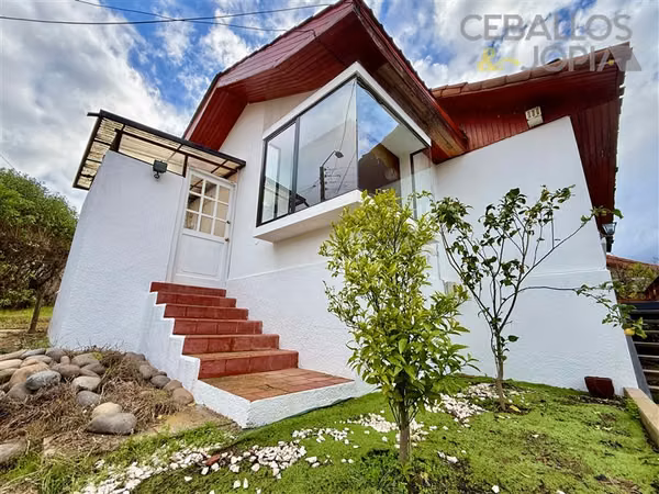 Casa en venta de 3 dorm. en Villa Alemana