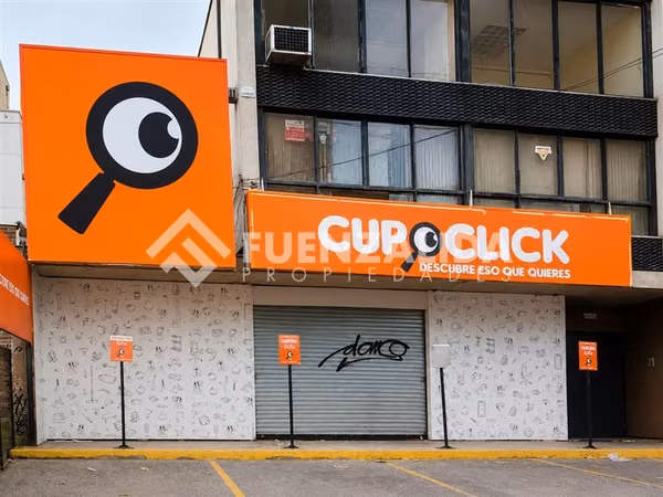 Gran Local Comercial arriendo Av. Apoquindo Las Condes