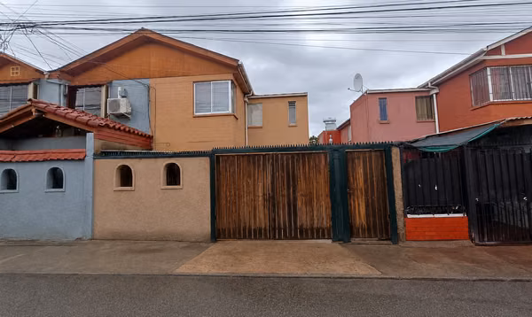 VENTA CASA 2HAB 1BA QUILICURA